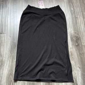 BNWT Halara cross over midi skirt with slit